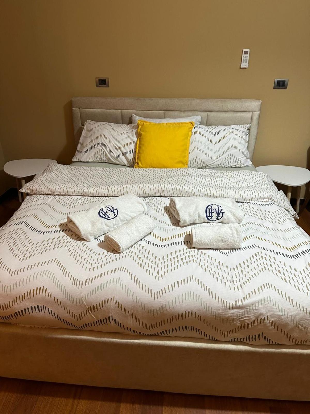 Mb King Hotel Gjirokastër